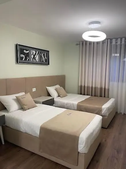 Essy'S Apartment Korce